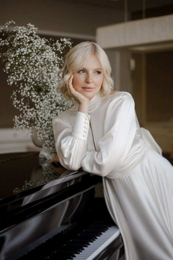 Berlin city elopement | THE WED