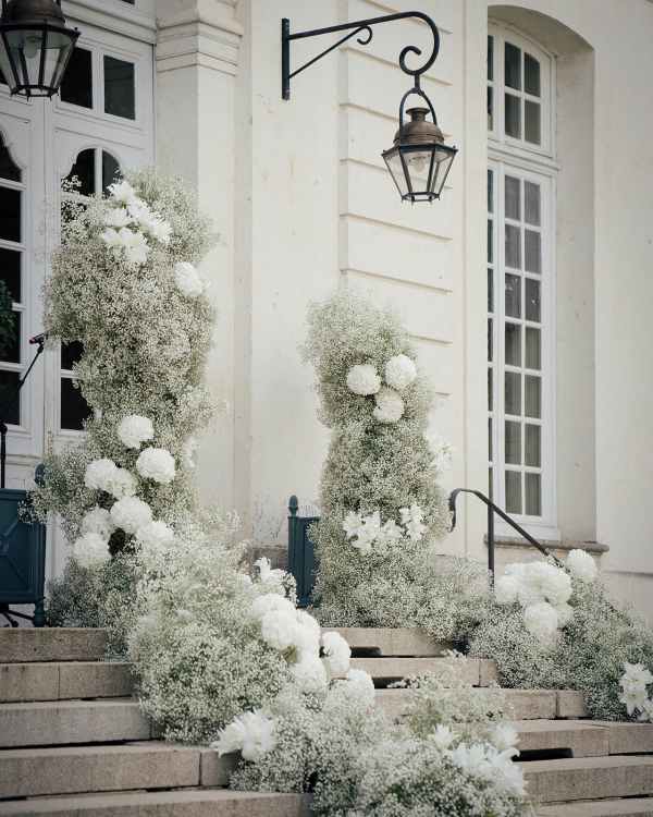 Classy European Wedding of Ale & Michael | Photos | French Chateau Wedding Venues