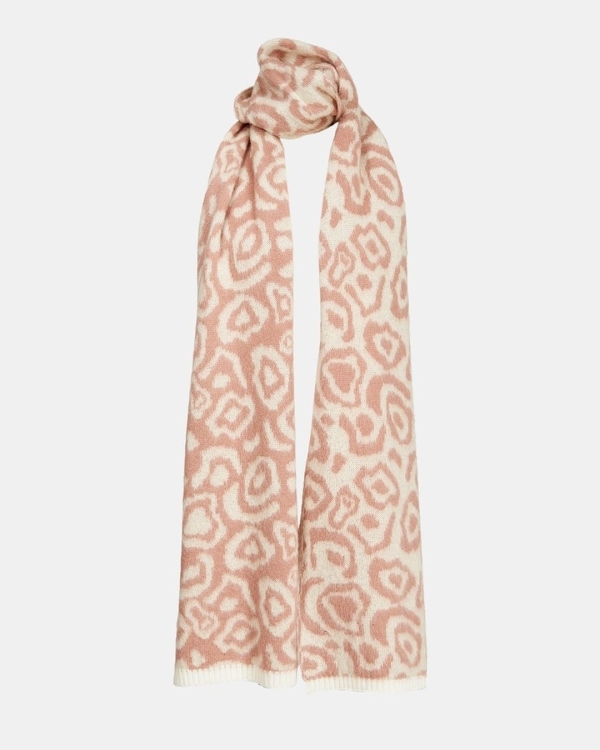 Scarves to Stay Cozy this Fall