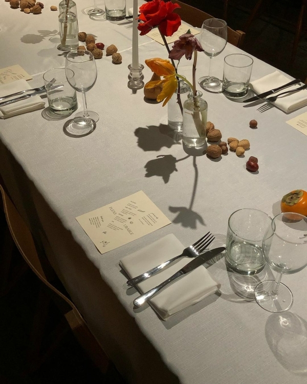 Engagement Party Etiquette | Who Throws The Engagement Party | Who Should be Invited | Planning Guide