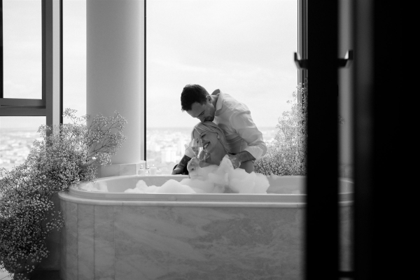 Berlin city elopement | THE WED