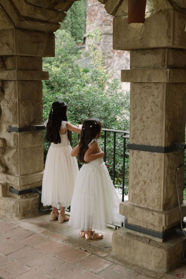 A Minimalistic Fall Wedding at La Baronia