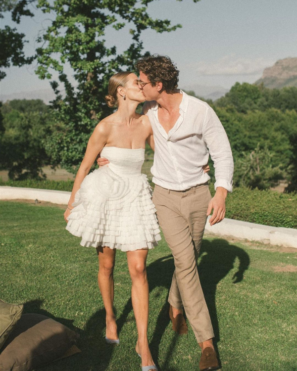 Destination Wedding Without Guests | Getting Married Without Family and Parents