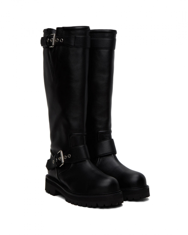 Trendy Women Black Motorcycle Boots for Fall | Biker Boots Style Guide