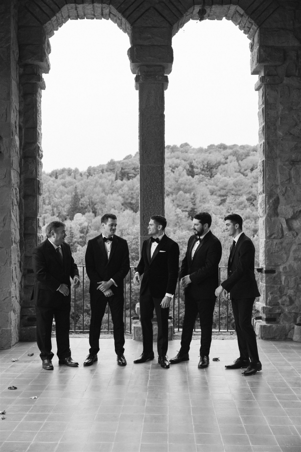 A Minimalistic Fall Wedding at La Baronia