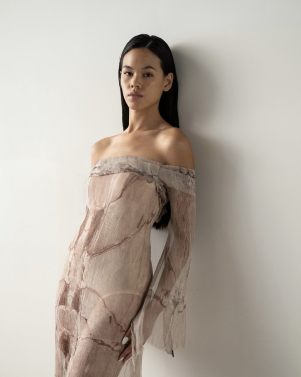 Best Wedding Dresses for Small Bust | Bridal Gowns for Petite Chest | Wedding Outfits