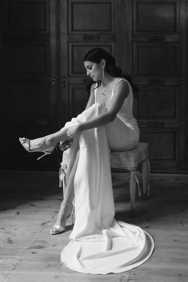 A Minimalistic Fall Wedding at La Baronia