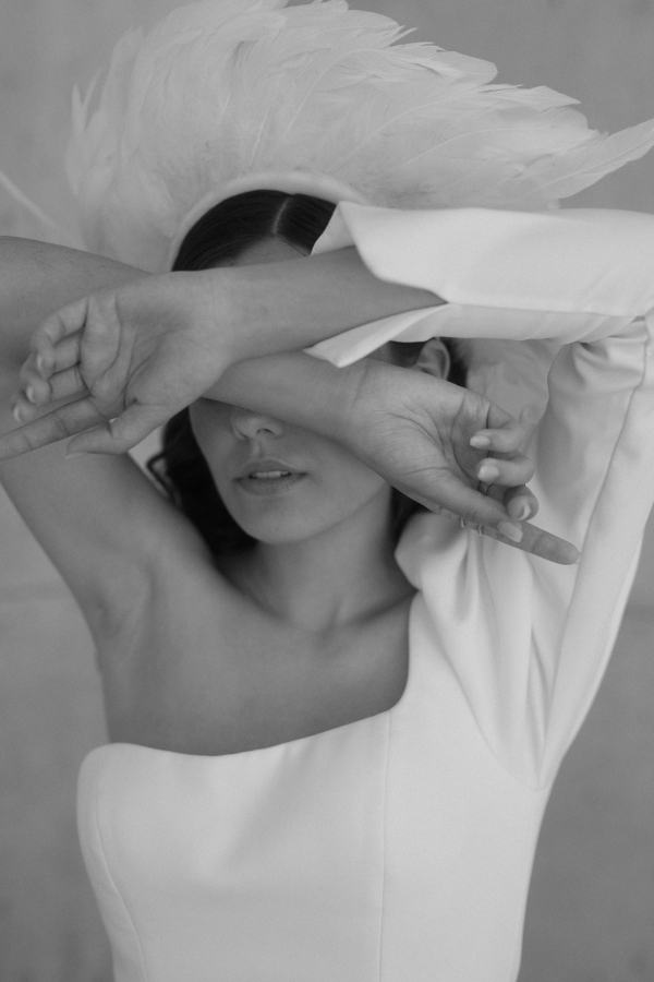 Concrete & Elegance: The Unexpected Pairing