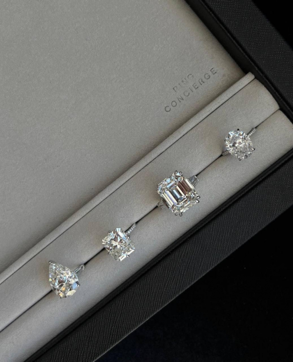 Wedding Rings for Pear Shaped Diamond | Teardrop Diamond | Pear Cut Rings