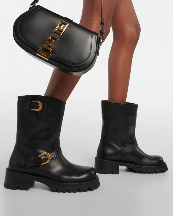 Trendy Women Black Motorcycle Boots for Fall | Biker Boots Style Guide