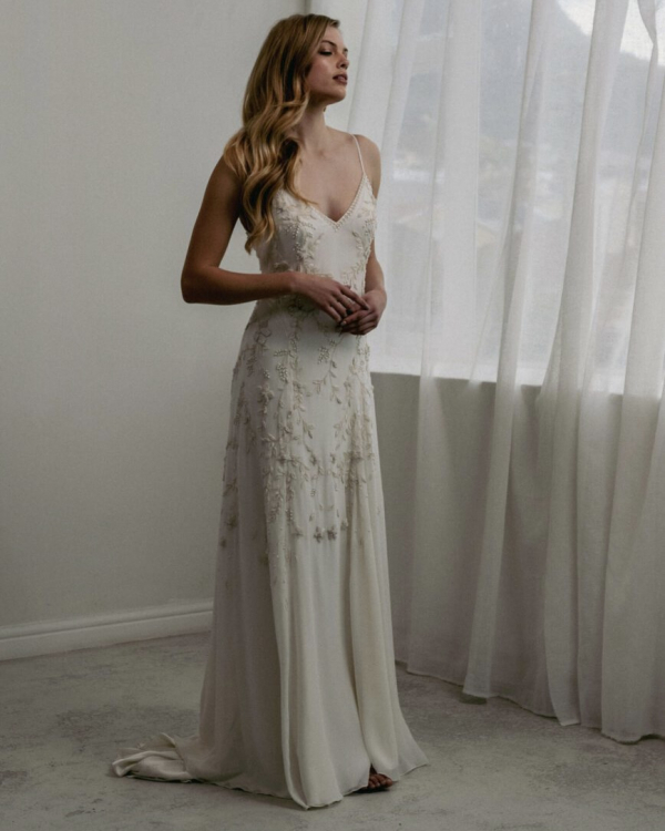 Best Wedding Dresses for Large Bust | Bridal Gowns for Large Breasts