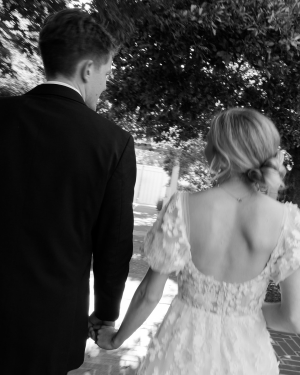 Garden Wedding Party at the MacArthur Place Hotel | Danielle and James Marriage Ceremony