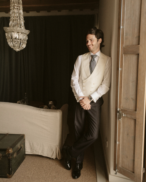 An Elegant Barcelona Wedding with Minimalist Charm