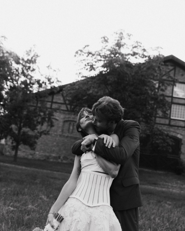 How to Handle Wedding Budget Stress as a Couple