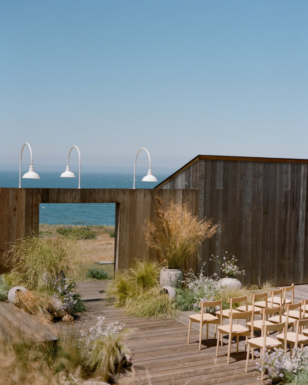 30 Fresh Ideas for Unique Aisle and Ceremony Seating