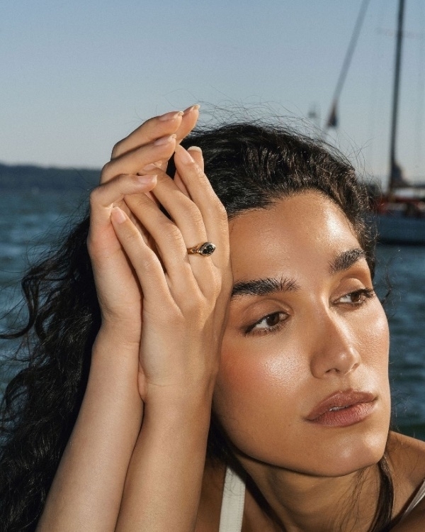 Unique Engagement Ring Styles and Cuts