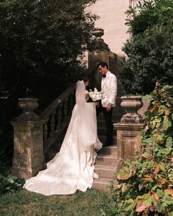 22 Must-Know Tips from Top Wedding Photographers