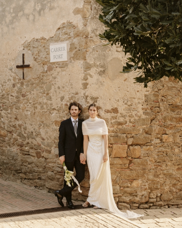An Elegant Barcelona Wedding with Minimalist Charm
