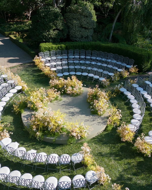 30 Fresh Ideas for Unique Aisle and Ceremony Seating