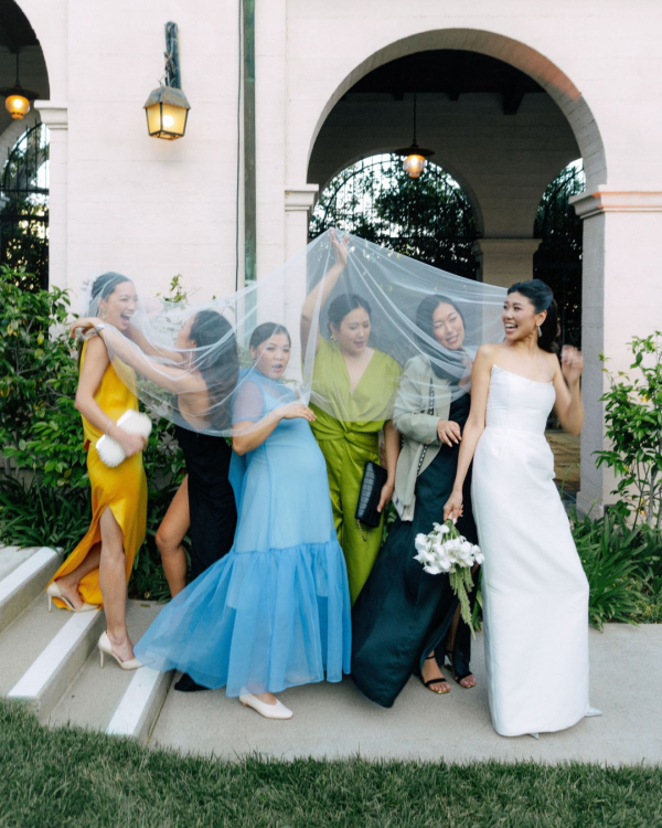 15 Best Wedding Photographers in Canada | Canadian Professional Photography | TOP Luxury Bridal Photographers