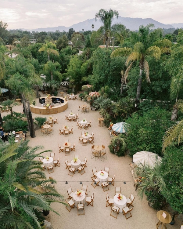 15 Best Wedding Photographers in Canada | Canadian Professional Photography | TOP Luxury Bridal Photographers