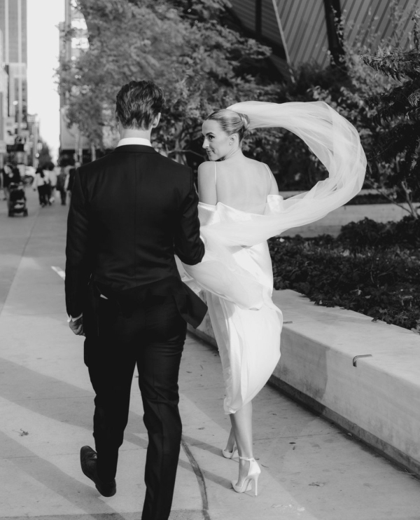 15 Best Wedding Photographers in Canada | Canadian Professional Photography | TOP Luxury Bridal Photographers