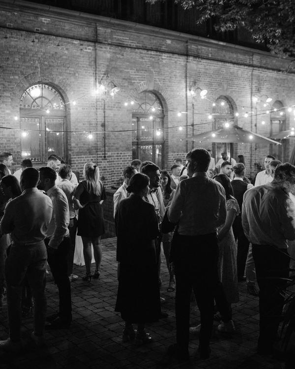 Timeless and Elegant Wedding in Germany