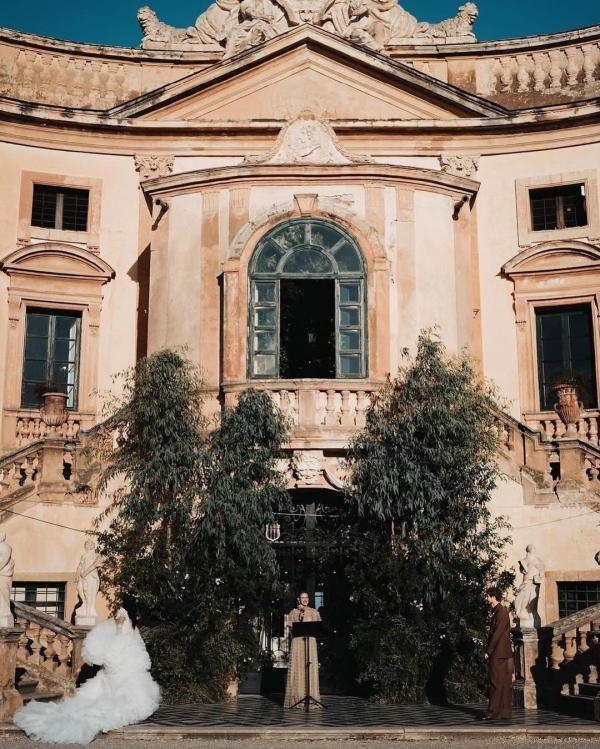 Supermodel Mariacarla Boscono Marries Olympic Athlete Claudio Stecchi