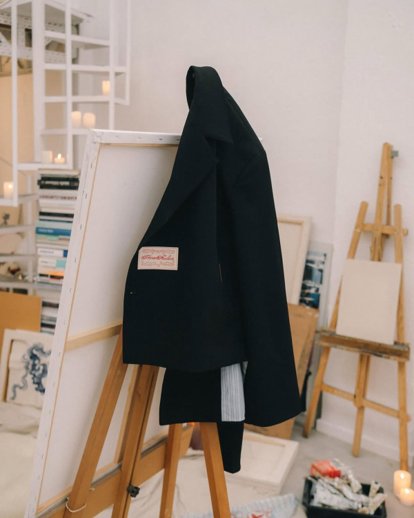 Rainy Day Date Ideas: Romantic, Cozy, and Creative Things to Do Indoors