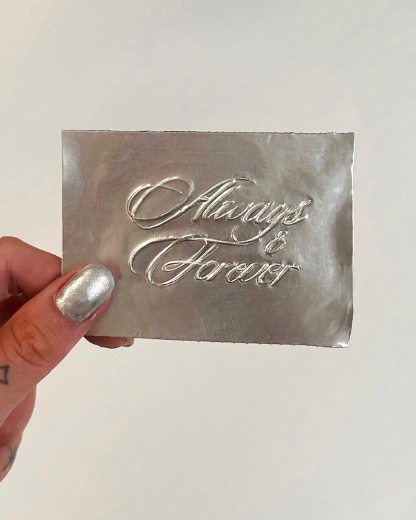 6 Colors Perfect for a Charming Winter Wedding