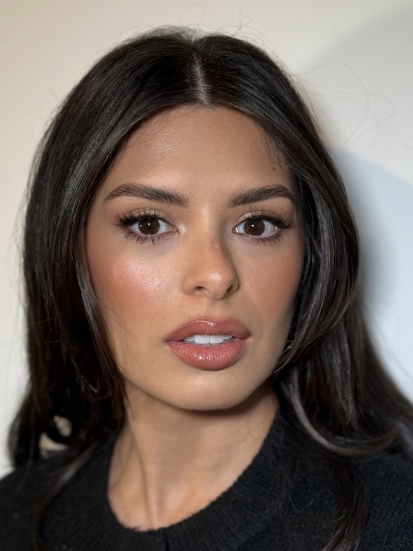 Beauty Brooke Lilias