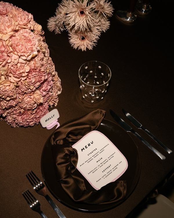 6 Colors Perfect for a Charming Winter Wedding