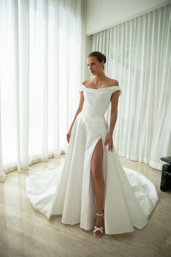 Bridal Mariana Hardwick