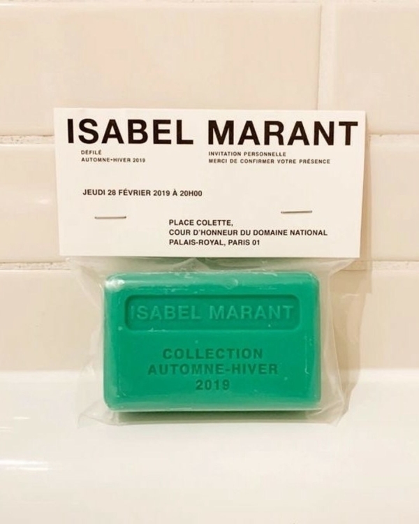 10 Major Wedding Stationery & Signage Trends for 2026