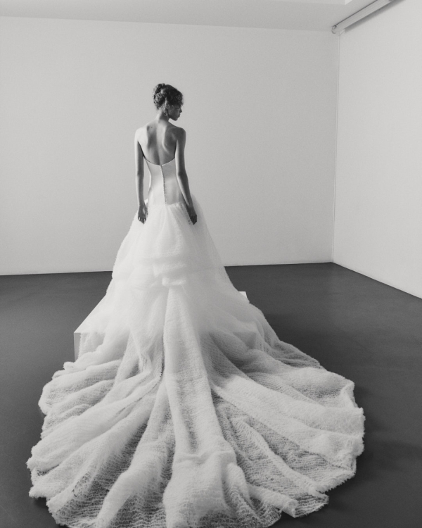 Viktor & Rolf Mariage Unveils Fall 2026 Bridal Collection