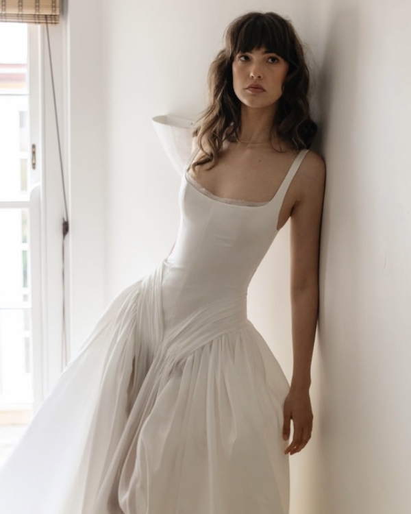 How to Make Your Wedding Hair Stay Perfect All Day