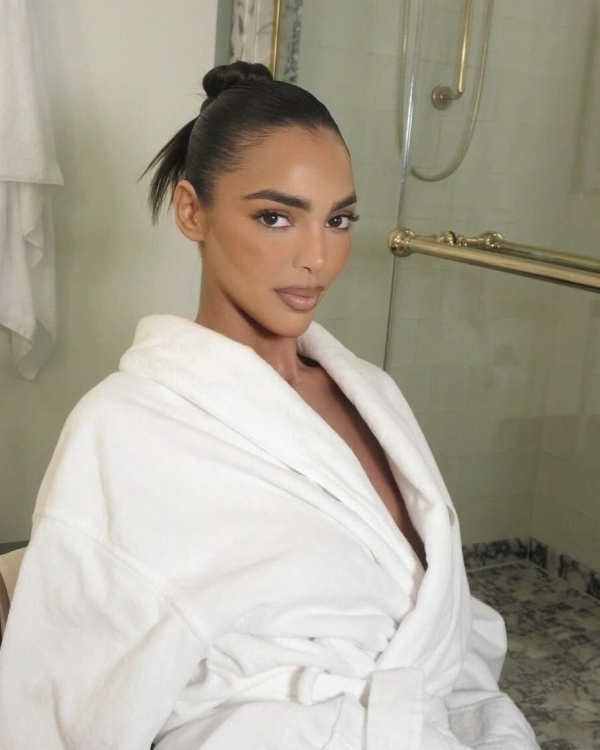 Trend: Toasty Glam Makeup