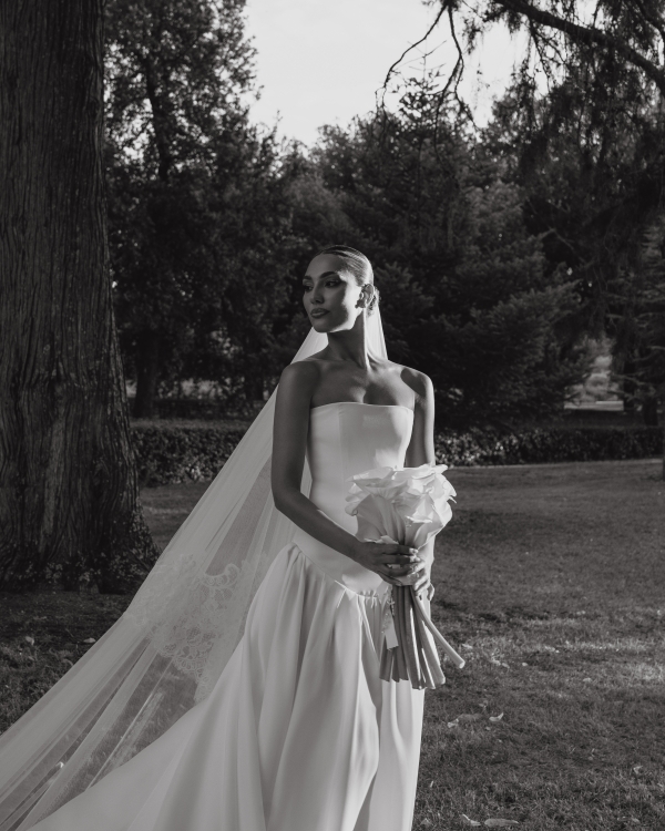 Influencer Angela Caloisi’s Tuscan Villa Wedding Was the Epitome of Cinematic Elegance