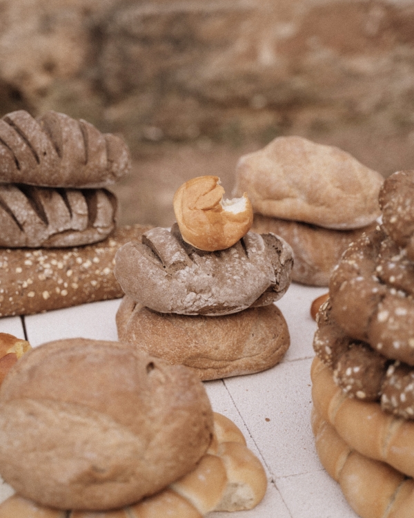 An Intimate Menorca Quarry Wedding with Avant-Garde Design, Gospel Harmonies & Vintage Bridal Looks