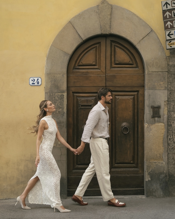 Influencer Angela Caloisi’s Tuscan Villa Wedding Was the Epitome of Cinematic Elegance