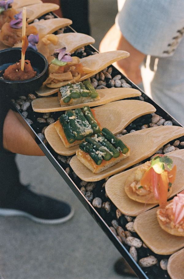 Photographers Vanessa Mathieu Pineda