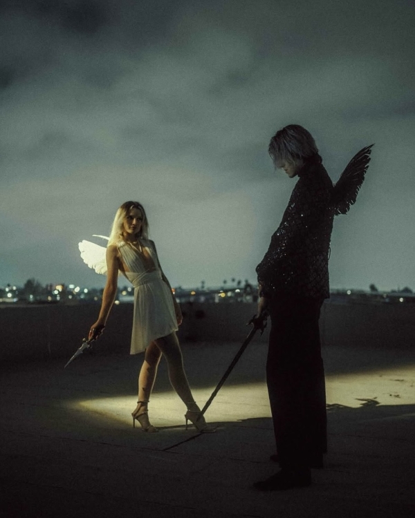 26 Couples Halloween Costume Ideas for 2025