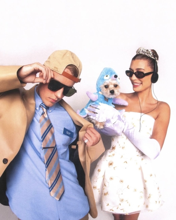 26 Couples Halloween Costume Ideas for 2025