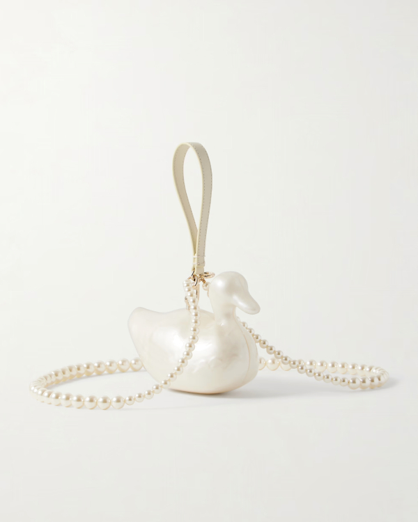 30 Stunning Bridal Clutches for Your Wedding Day Style