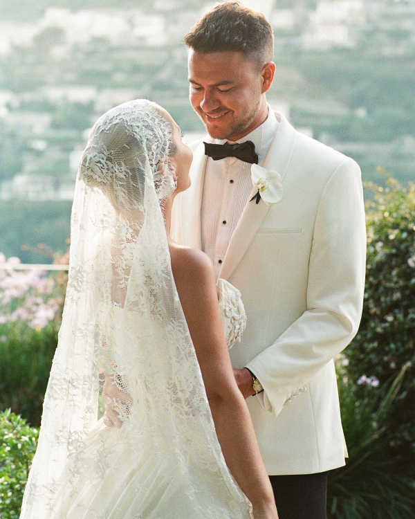 Film vs. Digital: How to Choose the Right Photography for Your Wedding