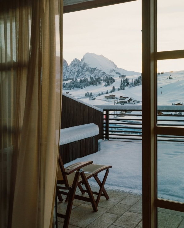 10 Enchanting Alpine Hotels in Europe for the Ultimate Winter Escape
