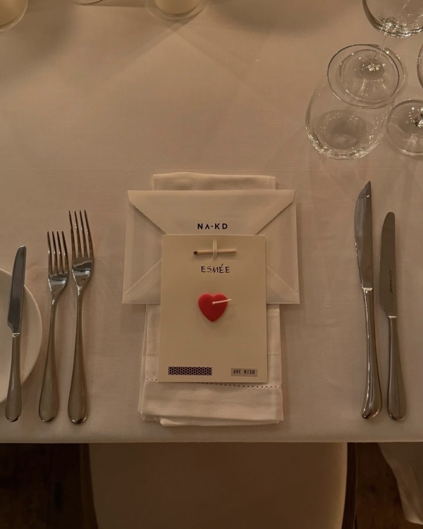 10 Major Wedding Stationery & Signage Trends for 2026