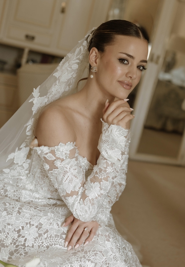 Beauty Brooke Lilias