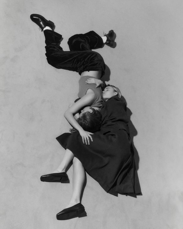 30 ChatGPT Prompts to Solve Wedding Planning Problems With Your Partner