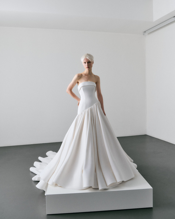 Viktor & Rolf Mariage Unveils Fall 2026 Bridal Collection